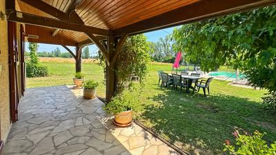 Maison - 104 m² - 4 pièces