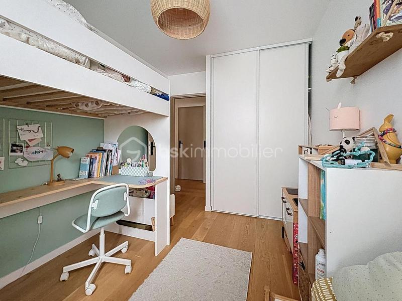 Appartement - 77 m² - 4 pièces