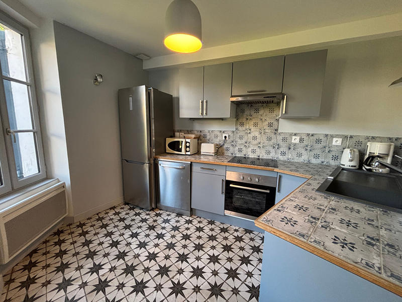 Maison - 200 m² - 10 pièces