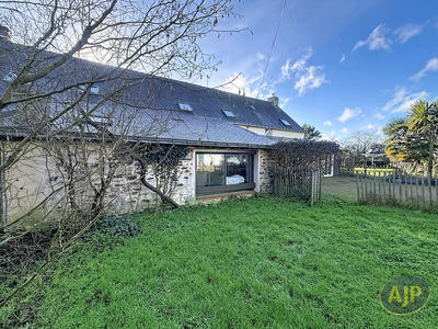 Maison - 175 m² - 8 pièces