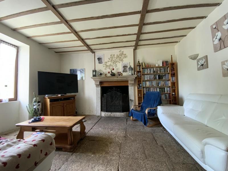 Maison - 235 m² - 9 pièces