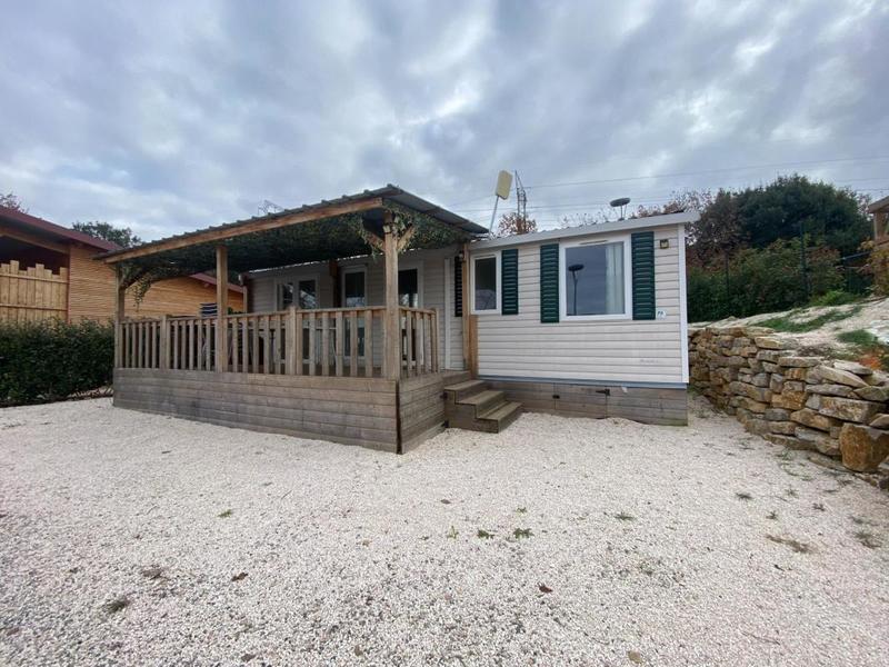 Terrain de loisirs - 143 m²