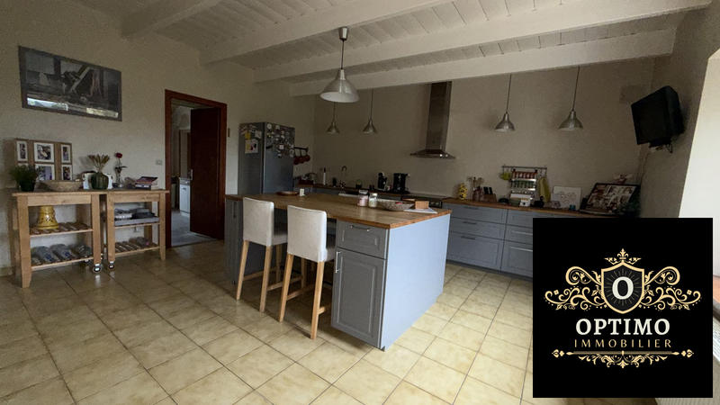 Maison ancienne - 141 m² - 6 pièces