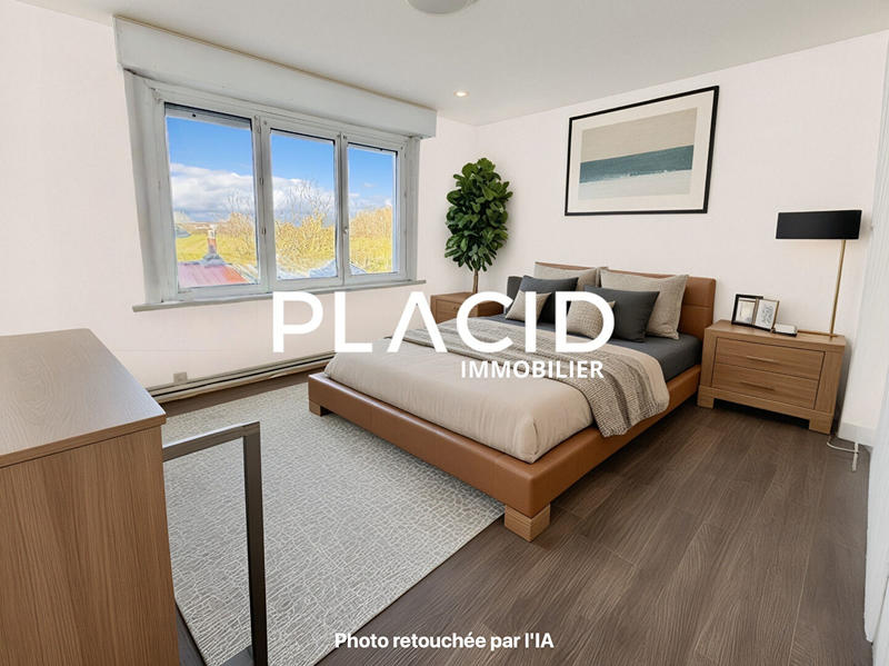 Maison - 104 m² - 4 pièces