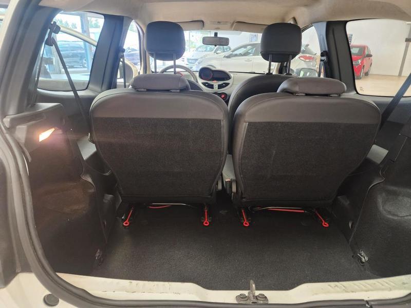 Renault Twingo II 1.2 16v 75cv Eco