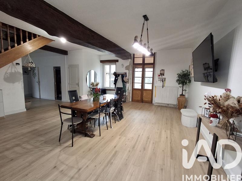 Maison - 161 m² - 7 pièces