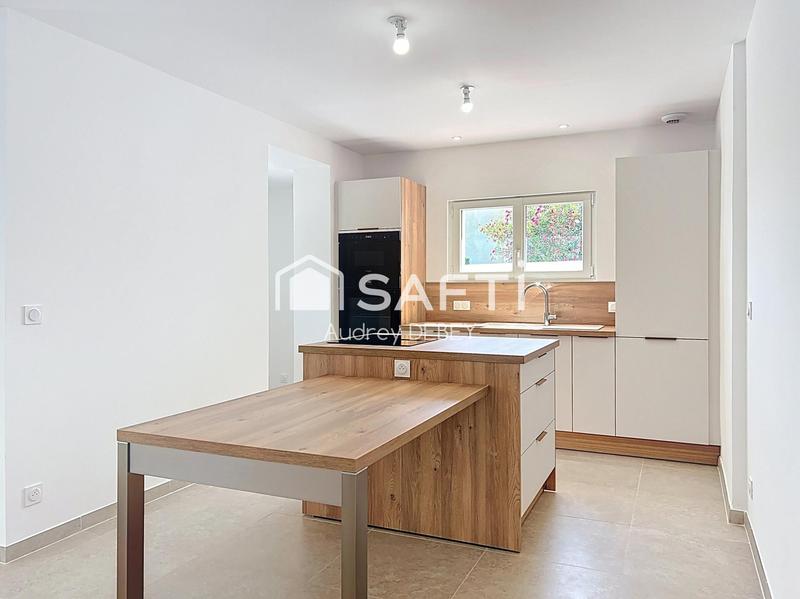 Appartement - 92 m² - 5 pièces