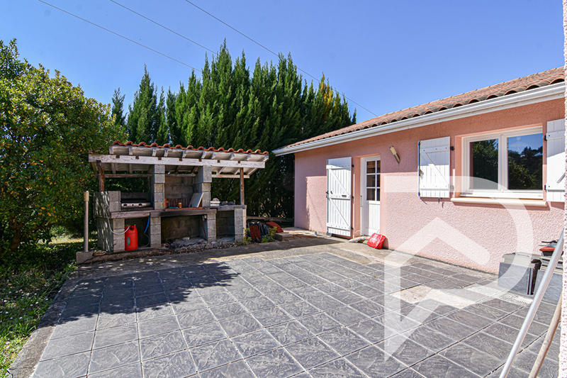 Maison - 197 m² - 6 pièces