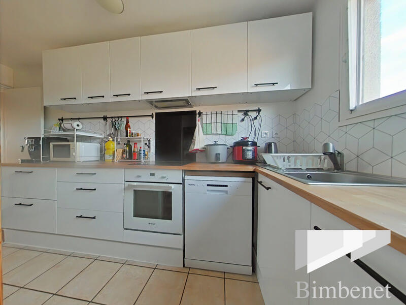 Appartement - 98 m² - 5 pièces