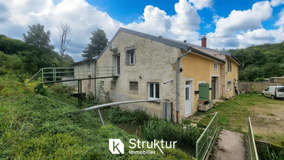 Propriété - 830 m² - 16 pièces