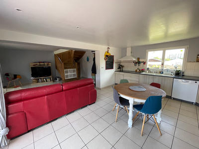 Maison - 185 m² - 7 pièces