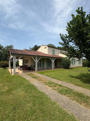 Maison - 168 m² - 6 pièces