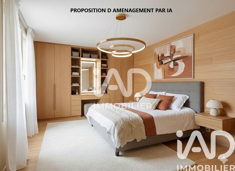 Maison de ville - 81 m² - 5 pièces