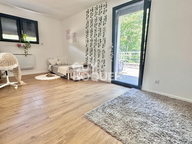 Maison - 175 m² - 7 pièces