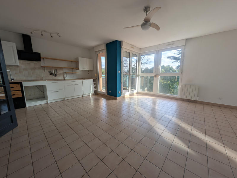 Appartement - 95 m² - 5 pièces