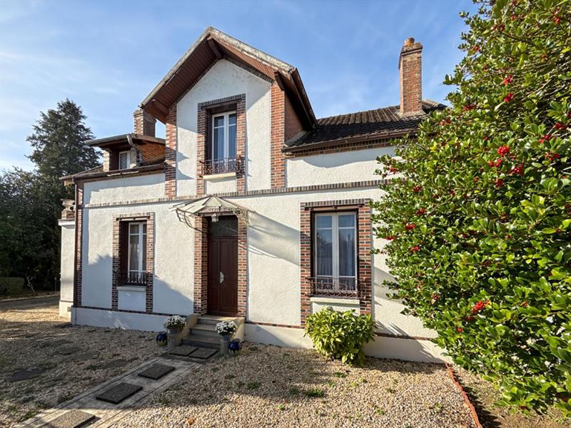 Maison - 124 m² - 6 pièces