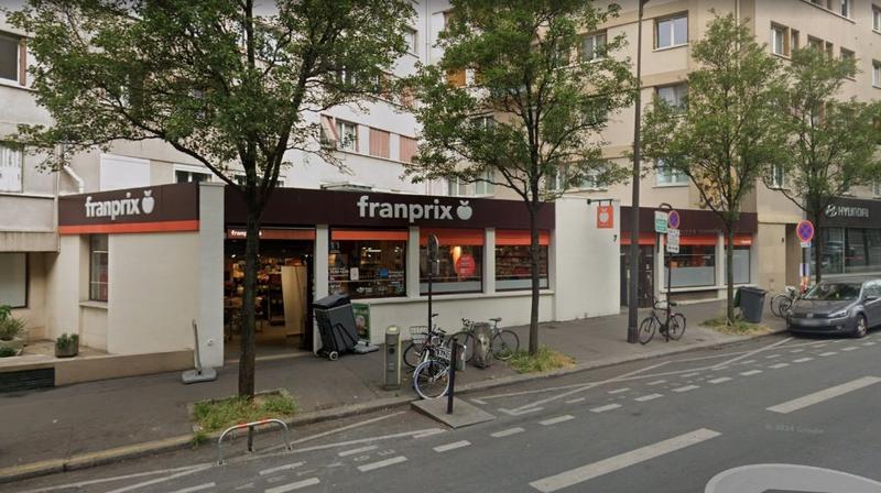 Local commercial - 740 m²