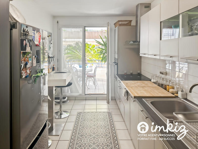 Appartement - 100 m² - 3 pièces