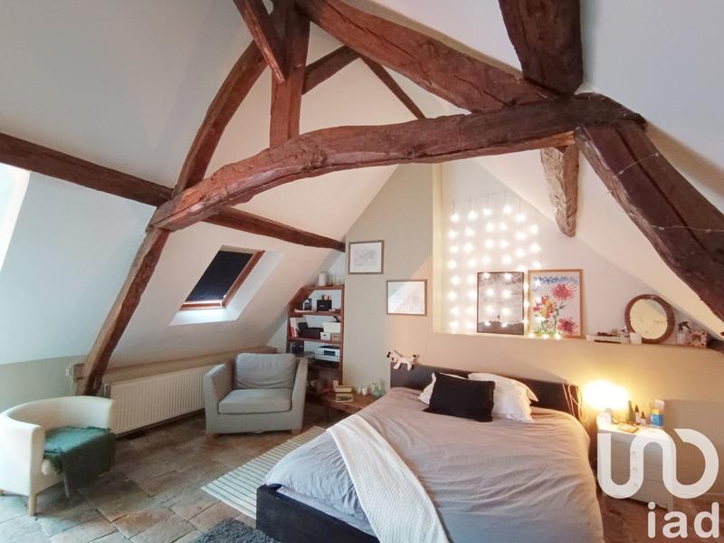 Maison - 201 m² - 7 pièces