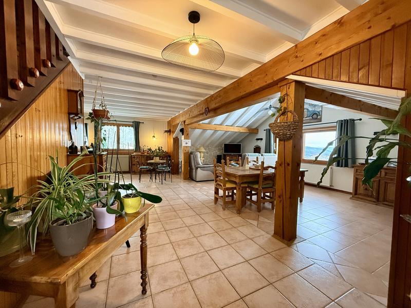 Châlet - 156 m² - 6 pièces