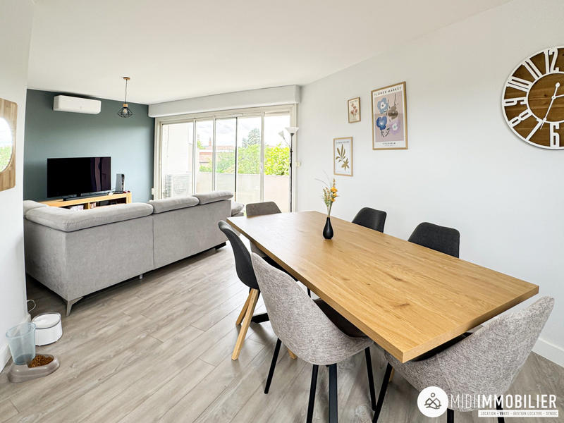 Appartement - 79 m² - 3 pièces