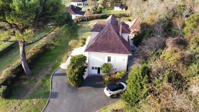 Maison - 127 m² - 4 pièces