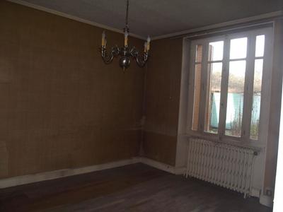 Maison - 138 m² - 7 pièces