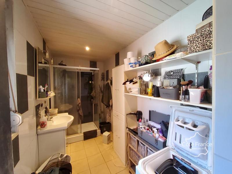 Immeuble - 90 m² - 5 pièces