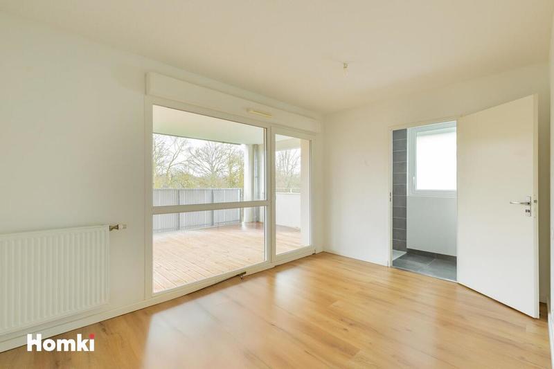 Appartement - 98 m² - 4 pièces