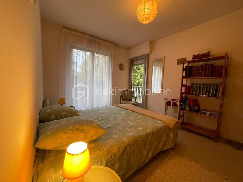 Appartement - 94 m² - 5 pièces