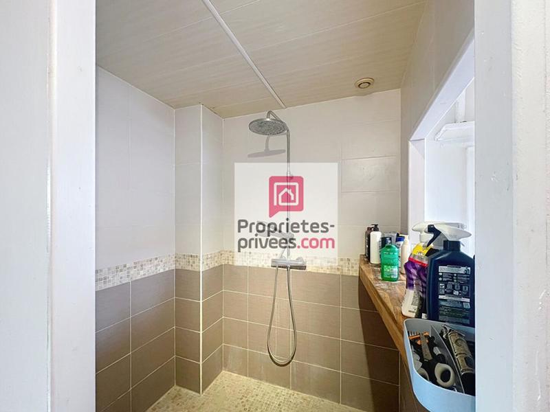 Maison - 170 m² - 9 pièces