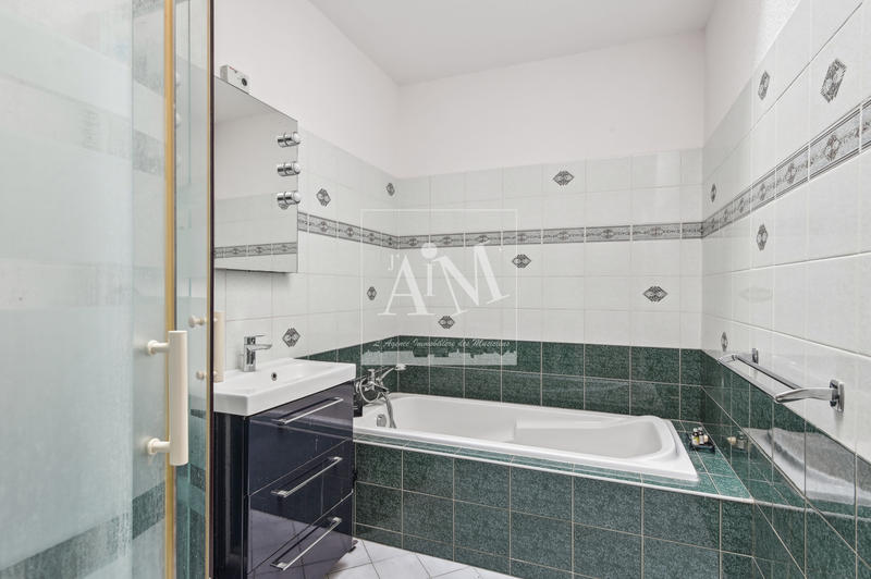 Maison - 115 m² - 6 pièces