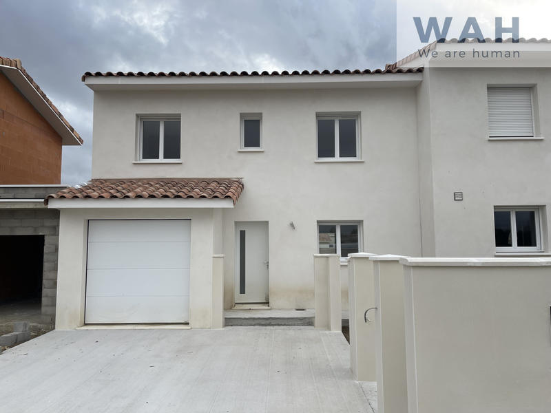 Maison - 90 m² - 4 pièces