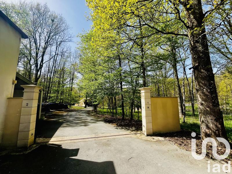 Maison - 337 m² - 12 pièces