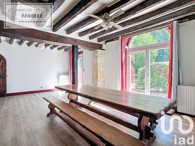 Maison - 250 m² - 8 pièces