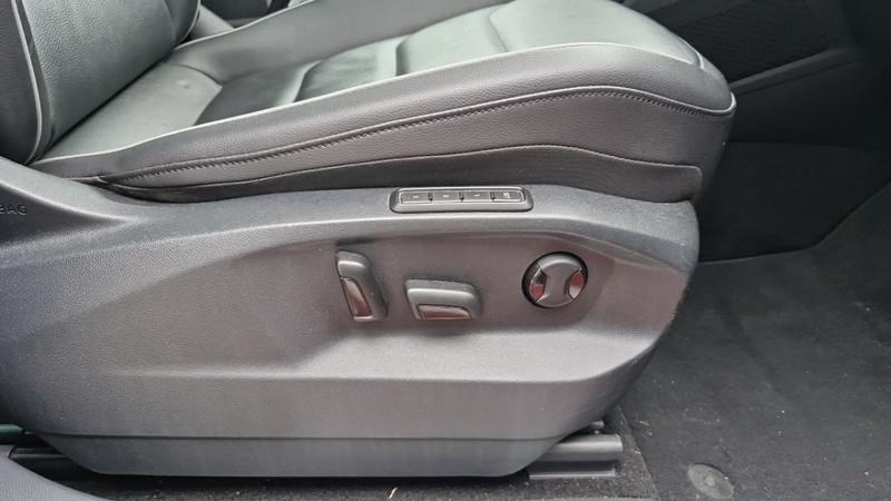 Volkswagen Tiguan 2.0 Tdi 150 Dsg7 Carat Exclusive