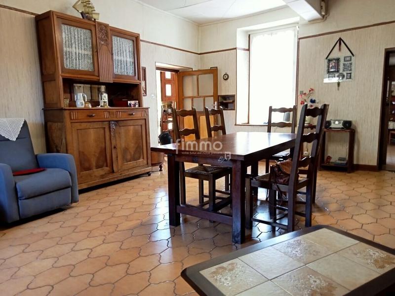 Maison - 128 m² - 4 pièces