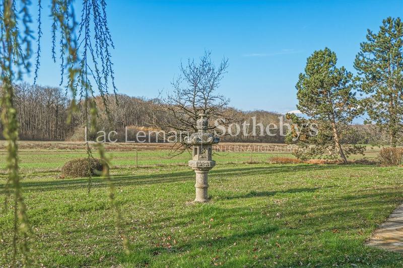 Maison - 350 m² - 9 pièces