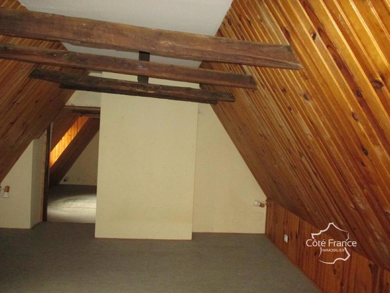 Immeuble - 106 m² - 4 pièces