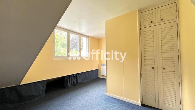 Maison - 141 m² - 6 pièces