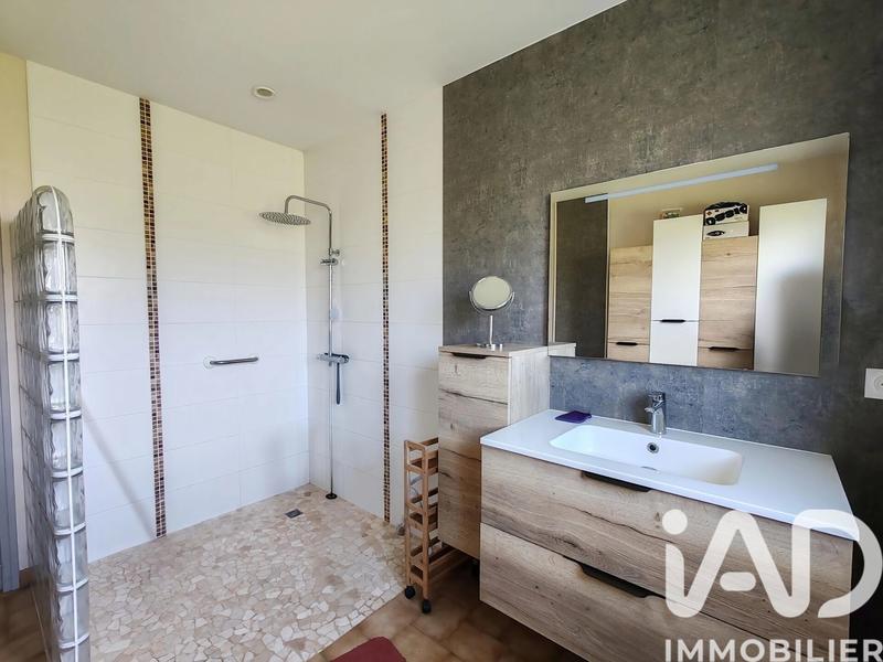 Maison - 93 m² - 3 pièces