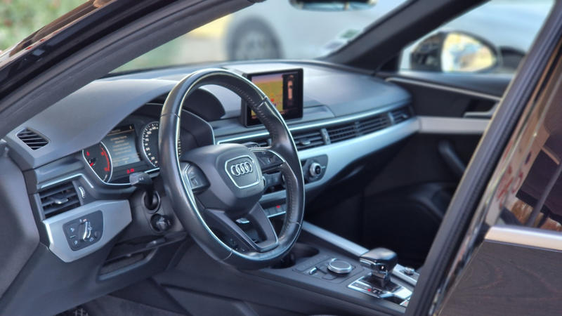 Audi A4 Avant 2.0 Tdi 150 s tronic 7 Business Line