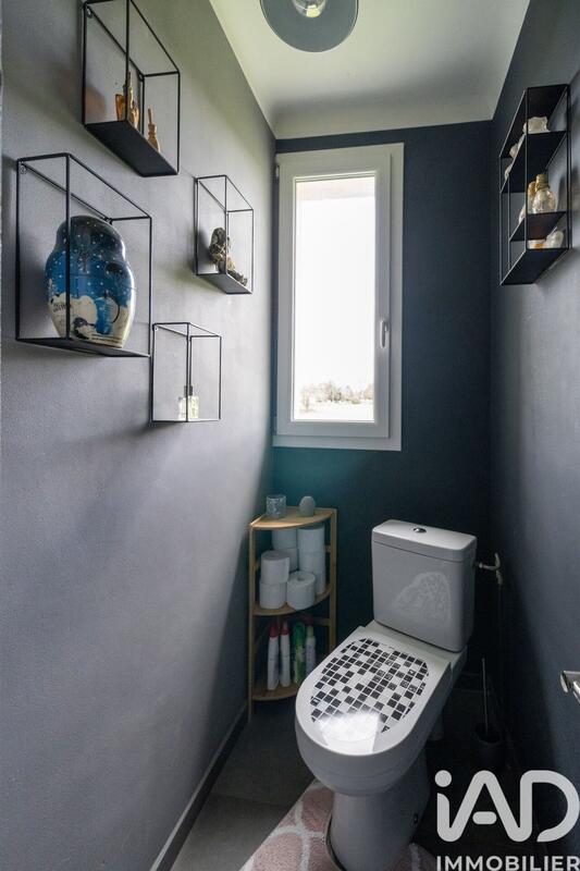 Maison - 158 m² - 8 pièces