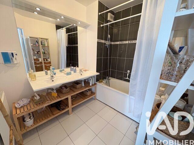 Appartement - 84 m² - 4 pièces