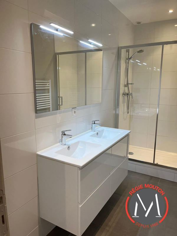 Appartement - 55 m² - 2 pièces