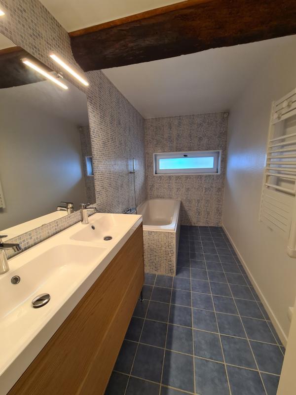 Maison de village - 109 m² - 5 pièces