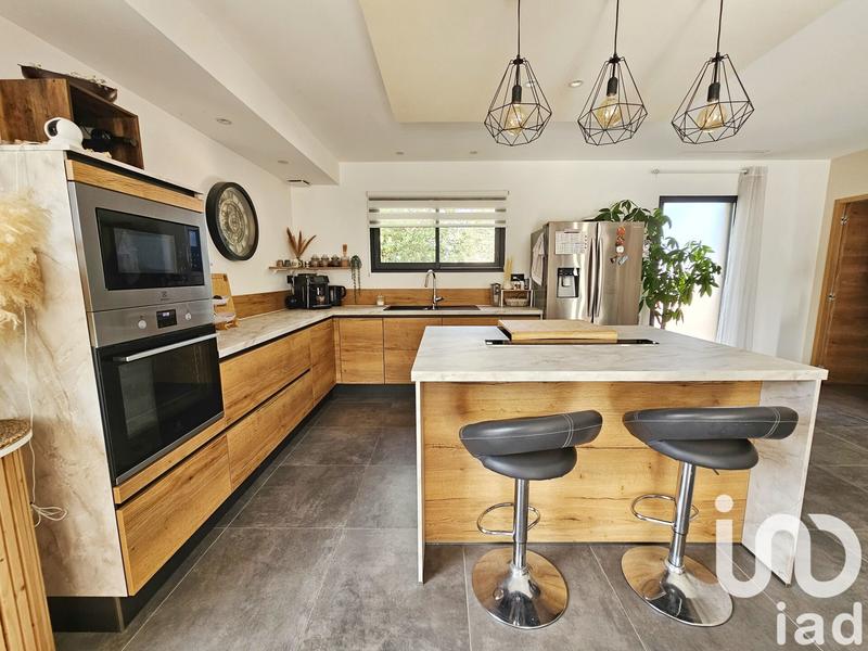 Maison - 120 m² - 4 pièces