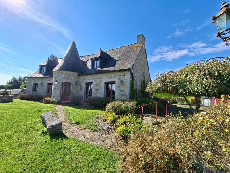 Maison - 154 m² - 3 pièces