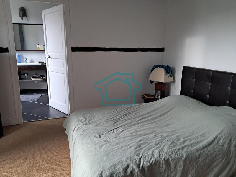 Maison - 140 m² - 6 pièces