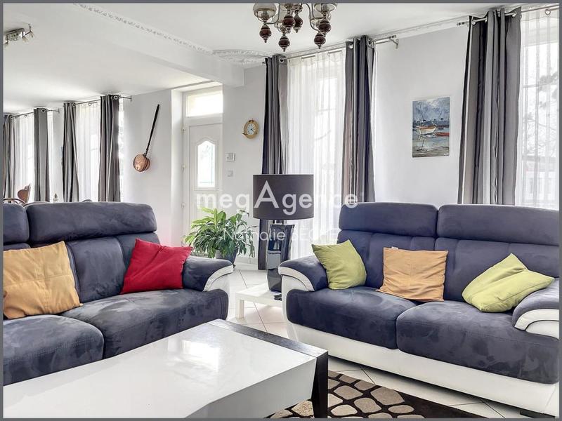 Maison ancienne - 250 m² - 10 pièces